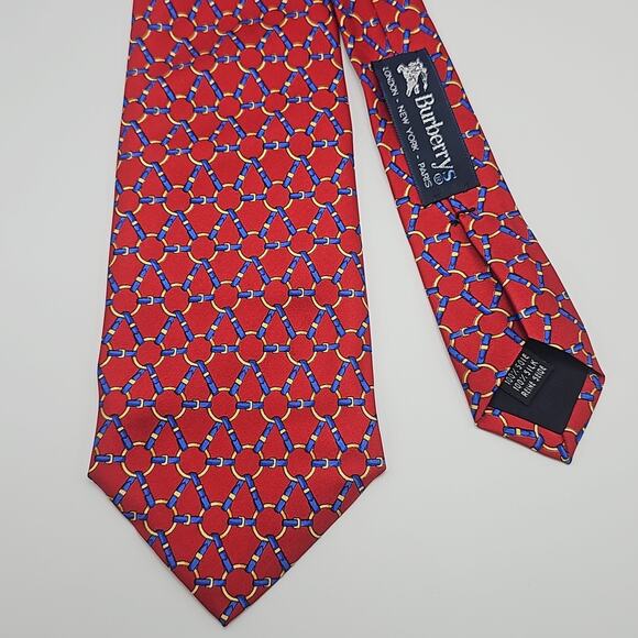 Burberrys Geometric Tie Mens Red Silk Made in Italy Designer Dapper 57" - Picture 3 of 6